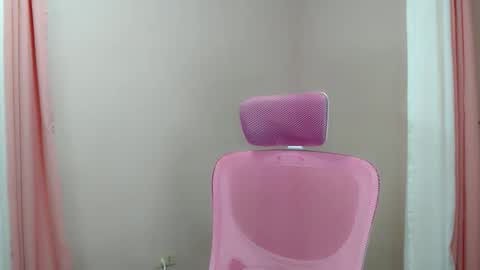 PRINCESS online show from March 3, 7:03 am