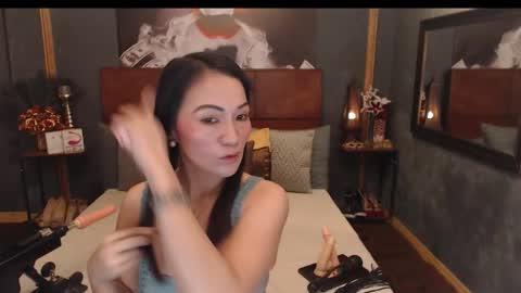 Snapshot of asianhotjasmin chatting on April 27, 6:33 am asianhotjasmin online show from April 27, 6:33 am