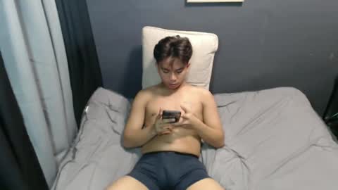 Snapshot of asianhunk_zam chatting on March 7, 2:25 pm Zam online show from March 7, 2:25 pm