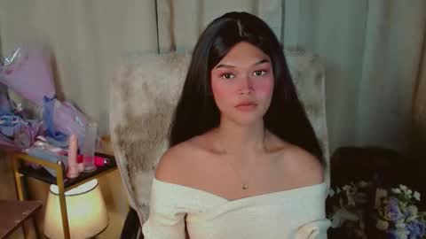 Kianna online show from March 9, 9:02 am