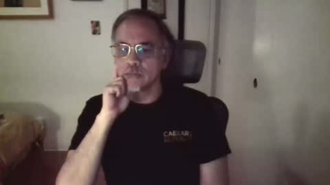 Snapshot of asianmixedman chatting on July 31, 10:20 pm Asian Mixed Man online show from July 31, 10:20 pm