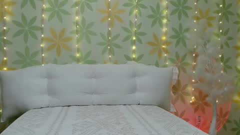 Alice online show from November 14, 5:55 pm