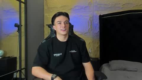 Aslan  online show from January 11, 3:33 am