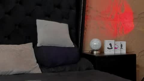 Aslan  online show from April 5, 3:15 am