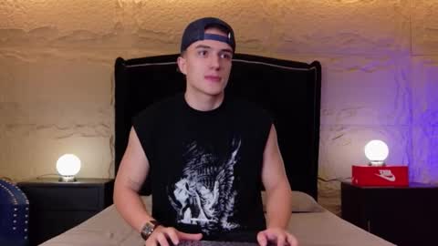 Aslan  online show from April 17, 3:42 am