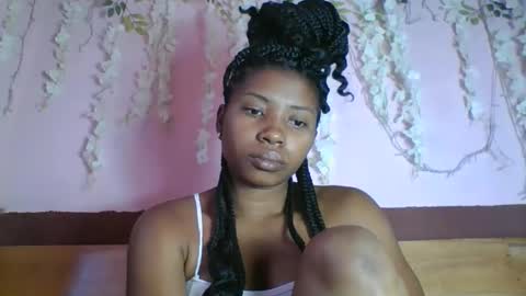 asmiraa online show from May 7, 8:31 am
