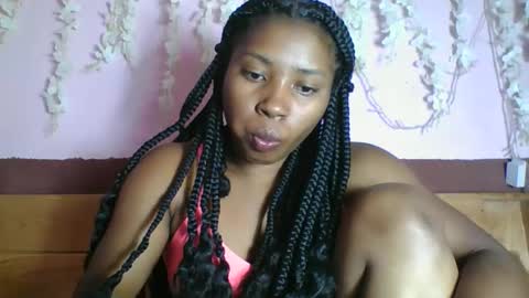 asmiraa online show from May 9, 4:56 pm
