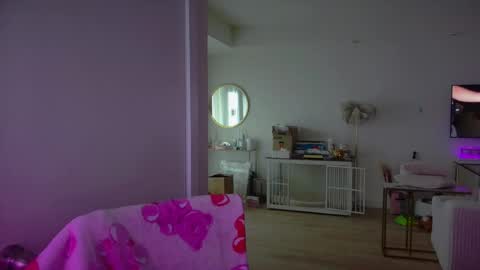 Snapshot of aspenmadden chatting on June 11, 6:50 pm iwantaspen online show from June 11, 6:50 pm
