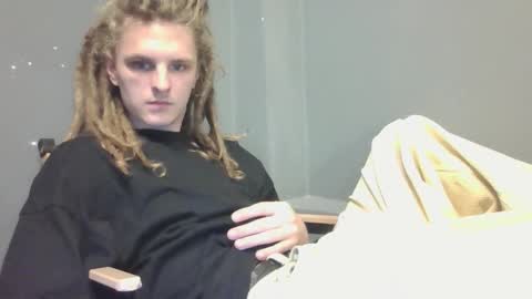 Snapshot of asphalt_surfer chatting on September 21, 2:08 pm asphalt surfer online show from September 21, 2:08 pm