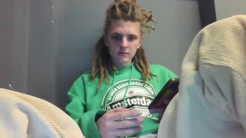 Snapshot of asphalt_surfer chatting on September 24, 3:26 pm asphalt surfer online show from September 24, 3:26 pm