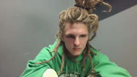 Snapshot of asphalt_surfer chatting on September 25, 2:10 pm asphalt surfer online show from September 25, 2:10 pm