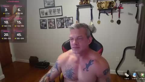 Snapshot of ass_chaser_1 chatting on September 18, 1:18 am Ass Chaser online show from September 18, 1:18 am