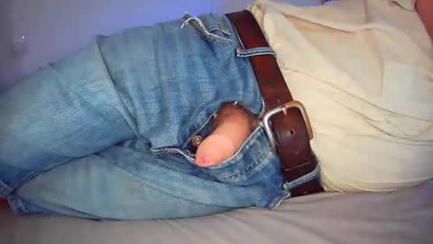 Snapshot of asscockballs4miss chatting on September 14, 8:19 pm Will take commands from GuysWomenCouples etc online show from September 14, 8:19 pm