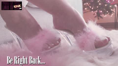 Snapshot of assleighabbott chatting on December 25, 9:54 pm ASSleigh Abbott online show from December 25, 9:54 pm