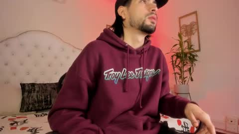 Snapshot of assmoddeus chatting on February 25, 12:13 pm Asmodeus online show from February 25, 12:13 pm