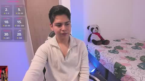 Snapshot of asta_kuro chatting on February 14, 3:47 am Asta Kuno online show from February 14, 3:47 am