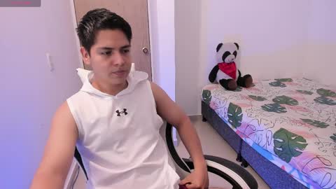 Snapshot of asta_kuro chatting on February 26, 4:11 am Asta Kuno online show from February 26, 4:11 am