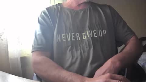 astelover online show from December 6, 3:55 pm