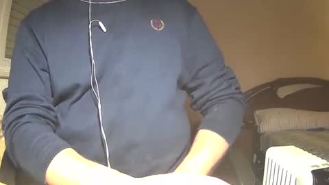 astelover online show from December 18, 9:29 pm