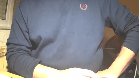 astelover online show from December 22, 11:20 pm