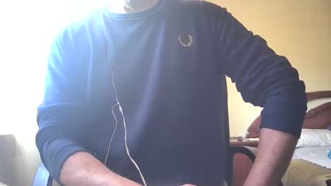 astelover online show from March 3, 8:38 am