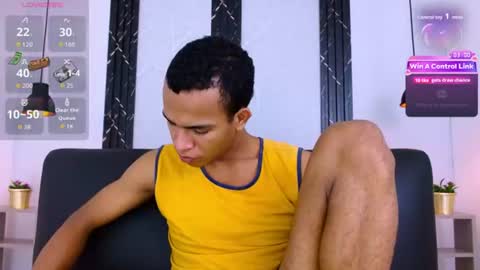 Snapshot of aston_vera chatting on June 23, 2:42 am Aston online show from June 23, 2:42 am