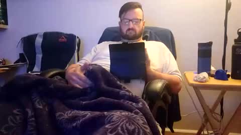 Snapshot of astra916 chatting on December 1, 3:28 pm astra916 online show from December 1, 3:28 pm