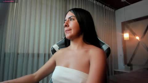 Astra Glows Cam online show from April 7, 11:54 am