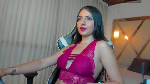 Astra Glows Cam online show from April 15, 11:50 am