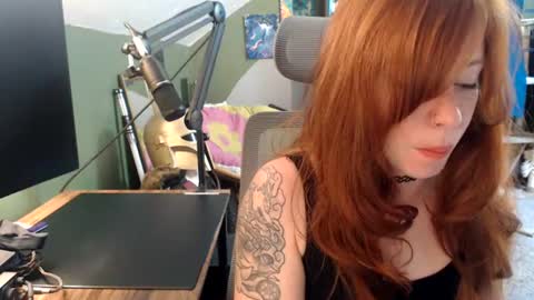 Snapshot of astraeasiren chatting on June 24, 4:17 pm AstraeaSiren online show from June 24, 4:17 pm