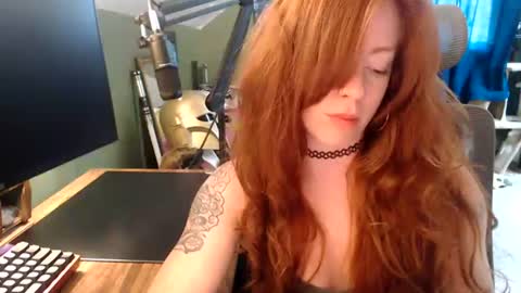 Snapshot of astraeasiren chatting on July 6, 5:26 pm AstraeaSiren online show from July 6, 5:26 pm