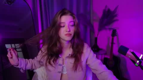 astramist online show from September 22, 1:24 pm