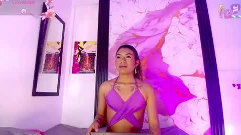Snapshot of astrid_cardenas chatting on June 11, 3:48 am astrid_cardenas online show from June 11, 3:48 am