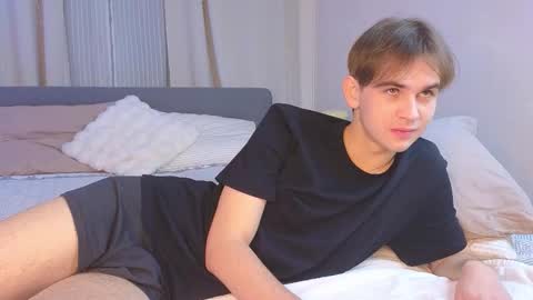 Snapshot of astrodesire chatting on November 20, 3:56 pm Evan online show from November 20, 3:56 pm