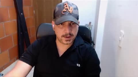 Snapshot of astton_nick chatting on January 24, 4:16 am Nick Astton online show from January 24, 4:16 am
