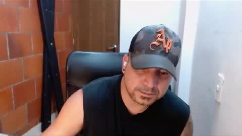 Snapshot of astton_nick chatting on January 26, 9:51 am Nick Astton online show from January 26, 9:51 am