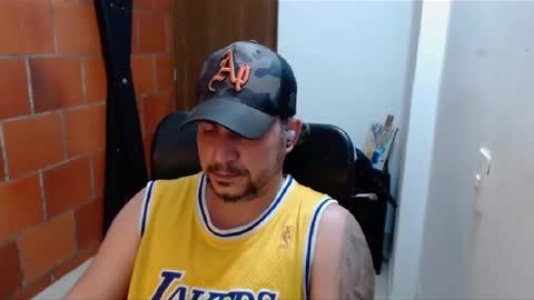 Snapshot of astton_nick chatting on February 26, 5:53 am Nick Astton online show from February 26, 5:53 am