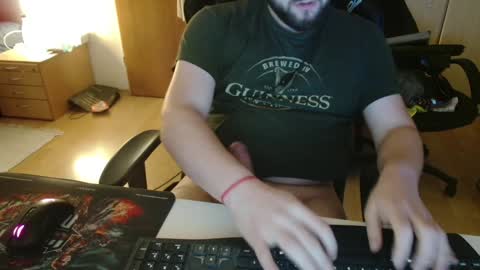 Leo online show from December 6, 11:57 pm