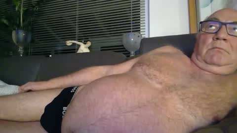 Snapshot of asusandy chatting on January 7, 9:57 pm asusandy online show from January 7, 9:57 pm