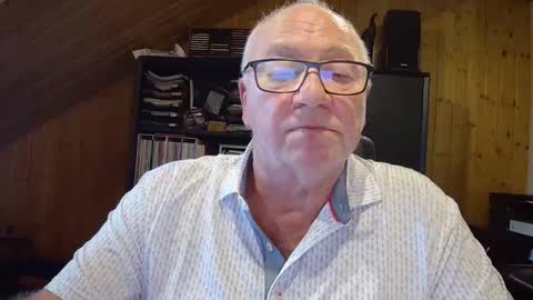 Snapshot of asusandy chatting on November 8, 12:38 pm asusandy online show from November 8, 12:38 pm