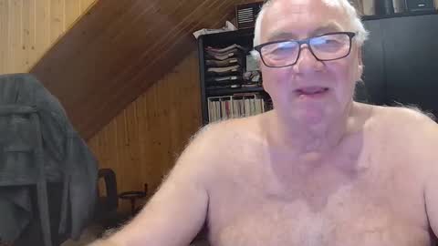 asusandy online show from May 15, 11:34 pm