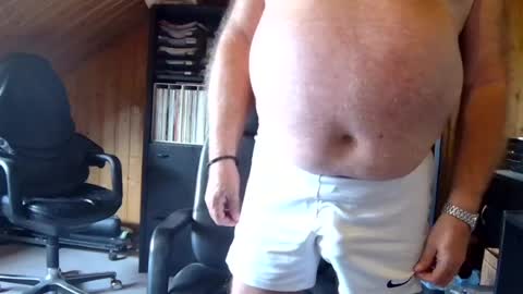 Snapshot of asusandy chatting on July 17, 7:37 am asusandy online show from July 17, 7:37 am