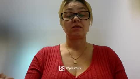 Snapshot of atanasiaxxx chatting on September 27, 9:25 am Atanasia online show from September 27, 9:25 am