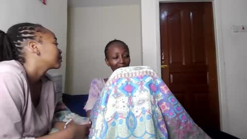 atara_seren online show from May 15, 3:46 am