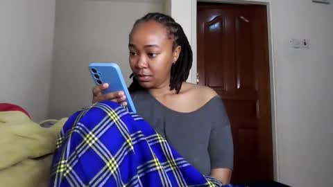 atara_seren online show from May 20, 2:07 am