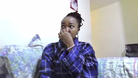 atara_seren online show from May 25, 9:37 am