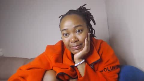 atara_seren online show from May 26, 9:55 pm
