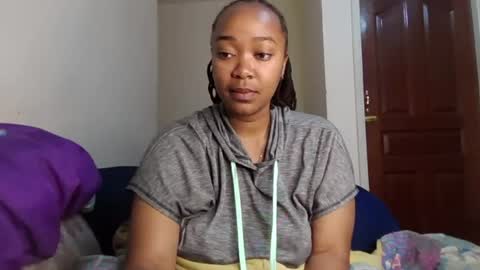 Snapshot of atara_seren chatting on June 17, 9:12 am atara_seren online show from June 17, 9:12 am