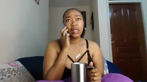 Snapshot of atara_seren chatting on July 6, 3:14 am atara_seren online show from July 6, 3:14 am