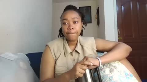 Snapshot of atara_seren chatting on July 12, 10:06 am atara_seren online show from July 12, 10:06 am